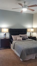 Spectacular 1 Bedroom Apartment Near Downtown in North Kansas City, MO (Photo 3 of 7)