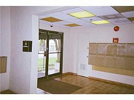 2 Bedrooms 2 Bathrooms in Miami, FL (Photo 10 of 10)