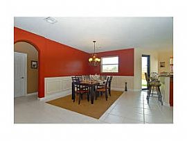 4 Bedroom and 3 Bath Wonderful Home in Homestead, FL (Photo 3 of 7)