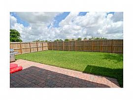 4 Bedroom and 3 Bath Wonderful Home in Homestead, FL (Photo 6 of 7)