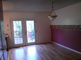 Beautiful Oversized Townhome with Finished Basement in Windsor Mill, MD (Photo 2 of 11)