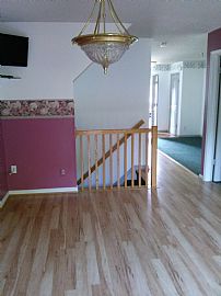 Beautiful Oversized Townhome with Finished Basement in Windsor Mill, MD (Photo 3 of 11)