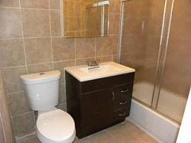 Br/2ba Single Family House - Miami Gardens in Miami, FL (Photo 8 of 12)