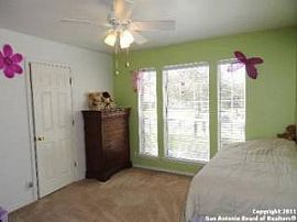 3br/2ba Single Family House - San Antonio in San Antonio, TX (Photo 9 of 12)