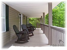 4 Bedroom - 3 Bath Home Smoky Mountains  in Sylva, NC (Photo 3 of 7)