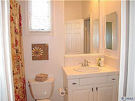 Spacious Home For Rent in Irvine, CA (Photo 9 of 9)