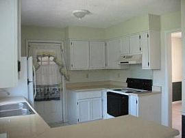 Lovely 4 Bedroom 2.5 Bath Home For Rent. in Memphis, TN (Photo 2 of 3)