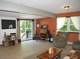 3 Bedroom Home on Shenandoah River in Maurertown, VA (Photo 10 of 12)