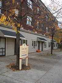 Eastlake Apts (loft and Garden Style Suites) in Cleveland, OH (Photo 5 of 6)
