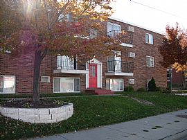 Euclid Emerald Apts (2 Bdr) in East Cleveland, OH (Photo 5 of 5)