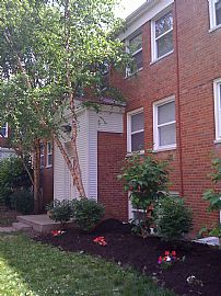 Beverly Terrace (2 Bdr) in East Cleveland, OH (Photo 4 of 5)
