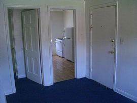 Shire Cove (walk to Trendy Coventry Shops) in Cleveland Heights, OH (Photo 1 of 3)