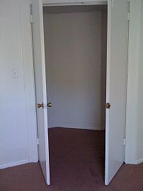 Clinic View Apts (huge Suites) in Cleveland, OH (Photo 4 of 7)