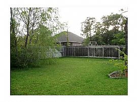 Well Maintained 3 Bedroom, 2 Bath Home in Castlegate Subdivisio in College Station, TX (Photo 7 of 7)