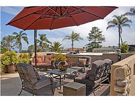 Absolutely Stunning 3bd 2.5bth Home in The Village of La Jolla in La Jolla, CA (Photo 4 of 7)