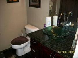 3br/2ba Single Family House - Phoenix in Phoenix, AZ (Photo 8 of 11)