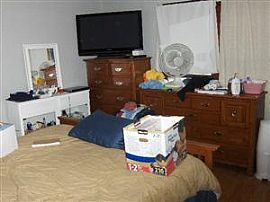 3 Bedrooms 1 Bathrooms Single Family Residential in Janesville, WI (Photo 9 of 12)