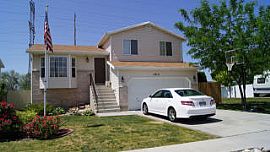 This 4 Bedroom, 2-1/2 Bath Home Has Lots of Plusses in Clearfield, UT