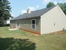 Beautiful New Energy Efficient Ranch in Kennesaw, GA (Photo 2 of 11)