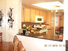 Beautifully Remodeled 2 Bedroom Condo Near The Beach in Saint Petersburg, FL (Photo 3 of 4)