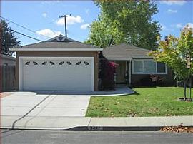Absolutely Lovely and Charming Home in Santa Clara, CA