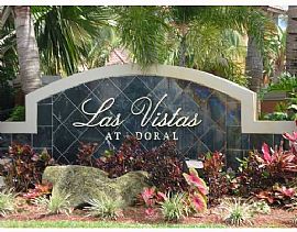 1/1 Wood Floors Washer/dryer in Doral in Miami, FL (Photo 3 of 6)