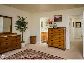 3br/2+1ba Single Family House - Anchorage in Anchorage, AK (Photo 12 of 12)