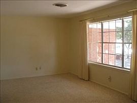 Lovely Single Family Home. Move-In-Ready. in Roswell, NM (Photo 2 of 6)