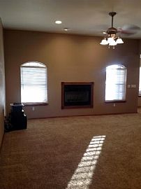 Gorgeous Single Family House in Clovis, NM (Photo 2 of 8)