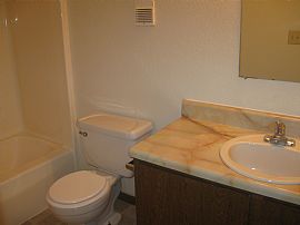 1 Bed 1 Bath Standard Apartment Home in Grand Rapids, MI (Photo 2 of 3)