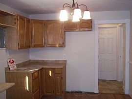 Renovated Rancher Available Now  Single Family Home in Middle River, MD (Photo 3 of 7)