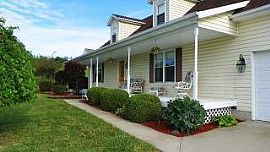 4bath 2full, 1partial Single Family, Cape Cod - Milford Twp, Oh in Oxford, OH (Photo 2 of 12)