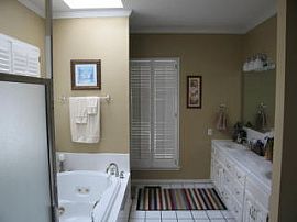 5 Bedroom/ 4.5 Bath - Finished Basement - Pool - Great For Larg in Talladega, AL (Photo 5 of 9)