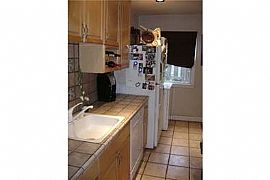 Adorable Home on Great Size Corner Lot in Memphis, TN (Photo 8 of 12)