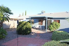 Must Not Miss Single Family Residence 2 Bd / 2.0 Ba in Sierra Vista, AZ (Photo 11 of 12)