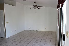 Must Not Miss Single Family Residence 2 Bd / 2.0 Ba in Sierra Vista, AZ (Photo 3 of 12)