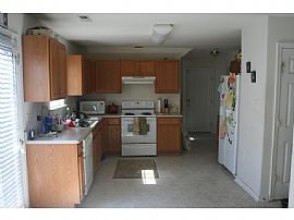 3 Bed 2.5 Bath Single Family House For Rent in Chester, VA (Photo 3 of 10)