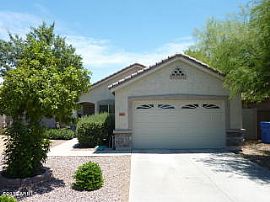 3bed/2bath Single Family Gorgeous Home in Gilbert, AZ