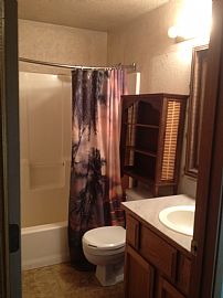 Split Level Home on 3/4 Acre Near I5   in Chehalis, WA (Photo 8 of 9)