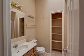Beautiful Single Family Home - Move in Ready! in Alamogordo, NM (Photo 6 of 6)