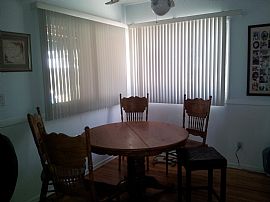 3 Bedroom, 2 Bath Beautiful Granada Hills House in Granada Hills, CA (Photo 5 of 12)