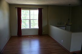 3 Bed 2 Bath Near Offutt Afb in Bellevue, NE (Photo 6 of 12)