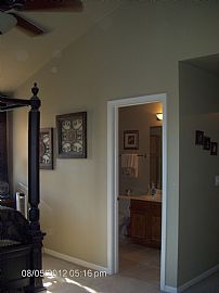 Well Kept 2 Bedroom Home in Blackberry Knoll in Oswego, IL (Photo 10 of 12)