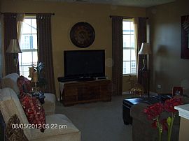 Well Kept 2 Bedroom Home in Blackberry Knoll in Oswego, IL (Photo 11 of 12)