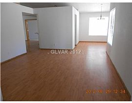 Home For Rent with a Community Pool!! in Henderson, NV (Photo 2 of 9)