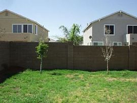 Single Family Rental Home in Gilbert in Gilbert, AZ (Photo 4 of 4)