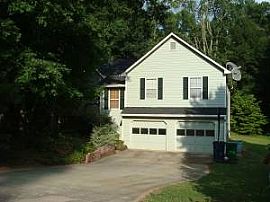 This Is The Home You Have Been Looking For in Ellenwood, GA