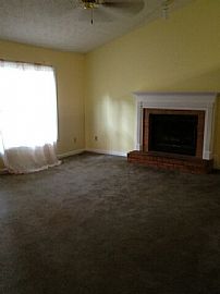 This Is The Home You Have Been Looking For in Ellenwood, GA (Photo 5 of 8)