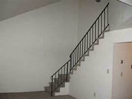 1 Bedroom 1.6 Bath Xl Loft New Carpeting in Grand Rapids, MI (Photo 2 of 4)