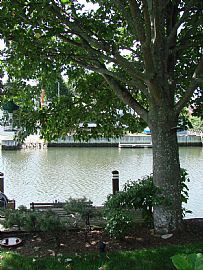 Water Lovers Dream in Shirley, NY (Photo 8 of 12)